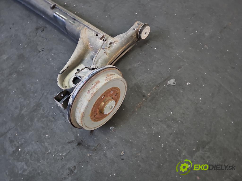 Vw Up 1.0 MPI 60 hp manual 44 kW 999 cm3 3- zadní výztuha  (Zadní výztuha)