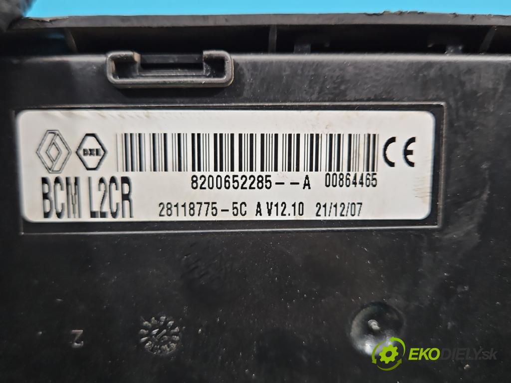 Renault Clio III 2005-2012 1.5 dci 68 HP manual 50 kW 1461 cm3 3- riadiaca jednotka ostatné 8200652285-A