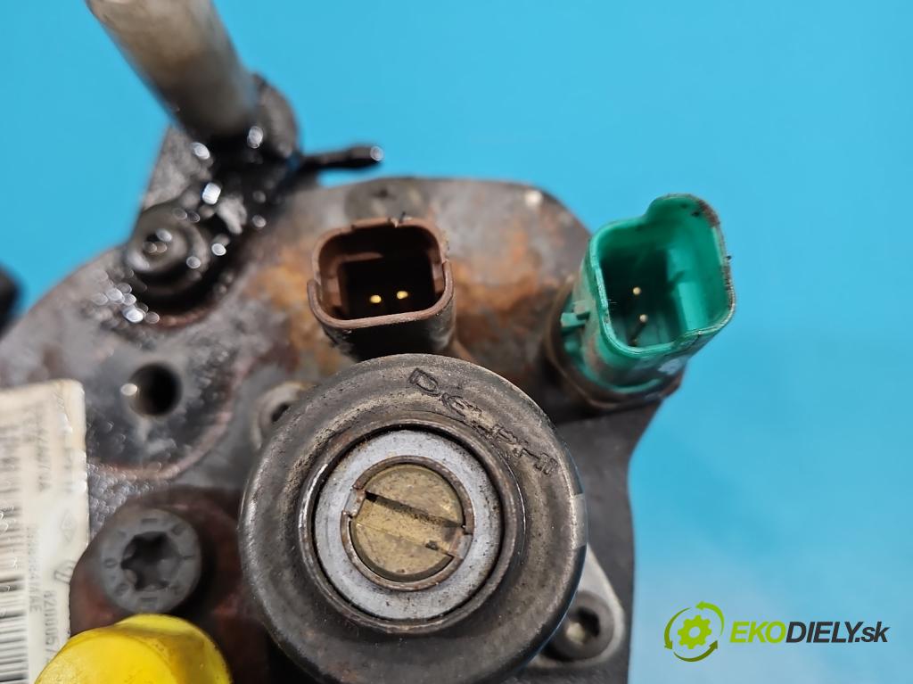 Renault Clio III 2005-2012 1.5 dci 68 HP manual 50 kW 1461 cm3 3- čerpadlo vstrekovacia R9042A070A (Vstrekovacie čerpadlo)