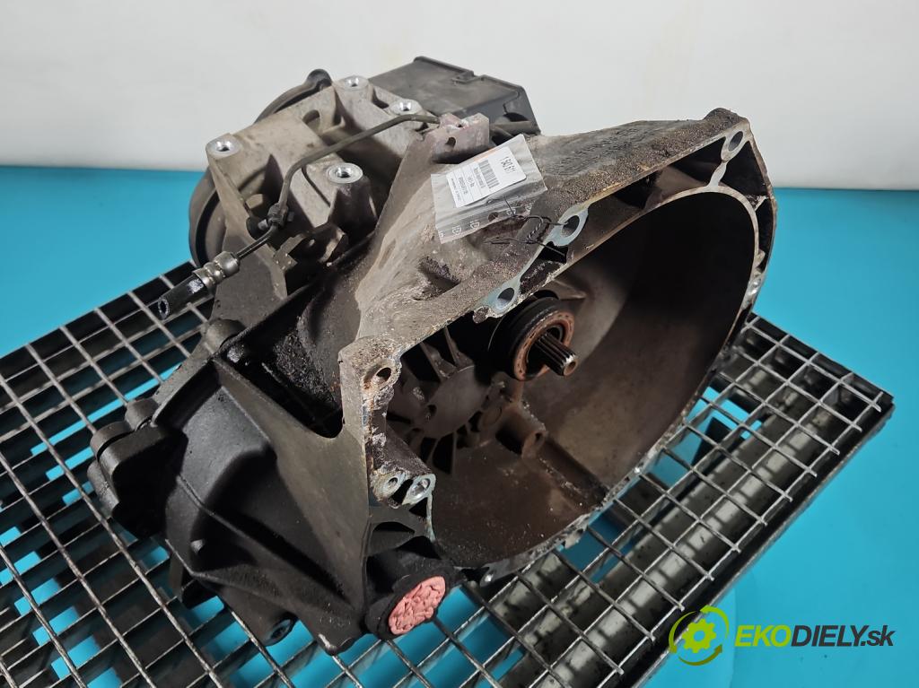 Ford B-Max  1.0 T 101 HP manual 74 kW 998 cm3 5- prevodovka stupeň,rýchlosť manual DV1R7002BBE