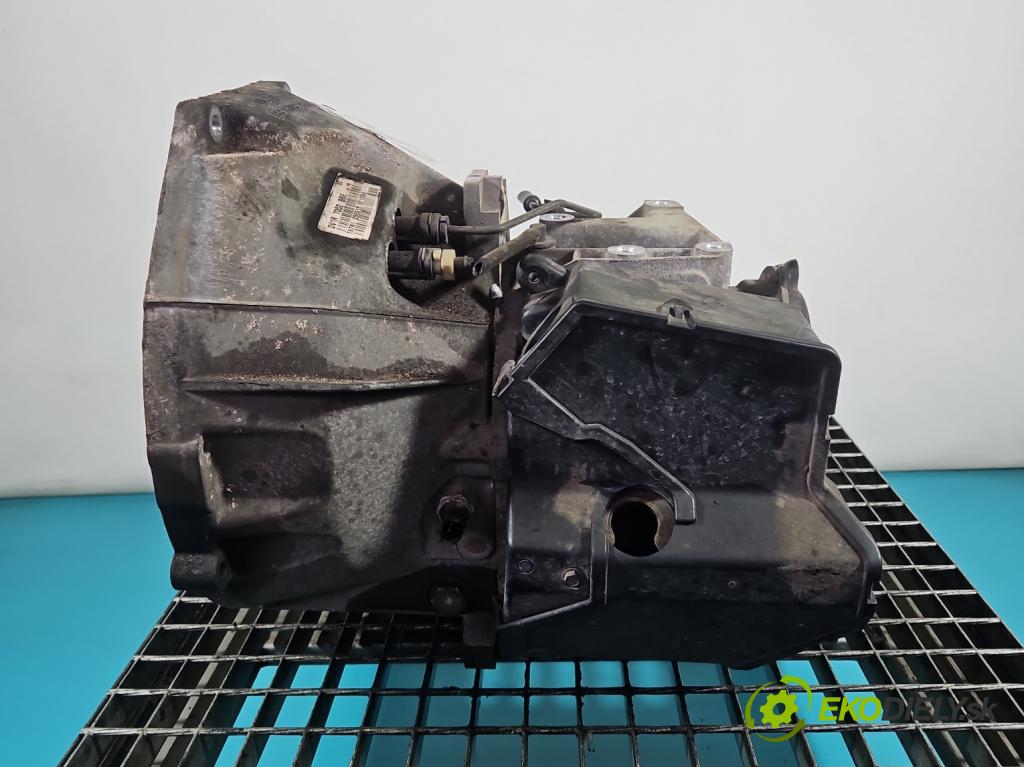 Ford B-Max 1.0 T 101 HP manual 74 kW 998 cm3 5- prevodovka stupeň,rýchlosť manual DV1R7002BBE