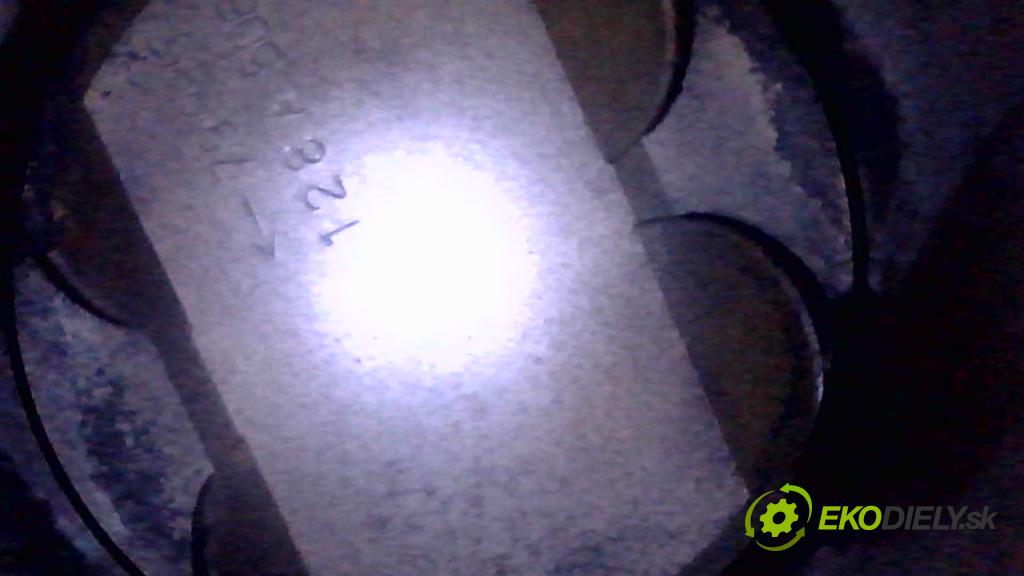 Bmw 5 E39 1996-2003 2.0 R6 (m52b20) 150 HP manual 110 kW 1991 cm3 4- motor benzín: M52B20