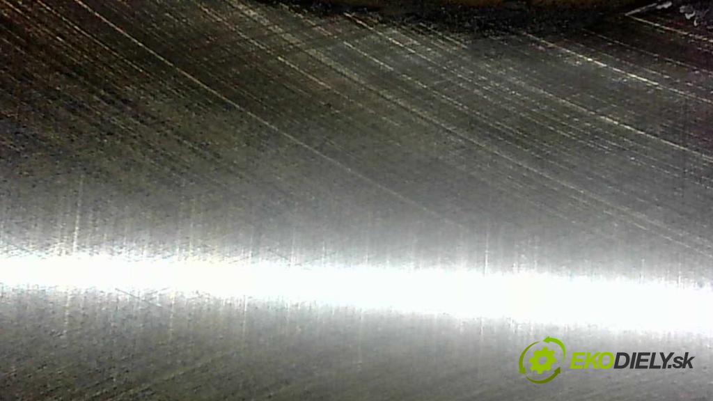 Vw Up 1.0 MPI 60 hp manual 44 kW 999 cm3 3- motor benzín CHY