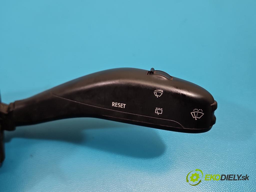 Vw Polo IV 9N 2001-2009 1.9 tdi 101 HP manual 74 kW 1896 cm3 5- prepínač komplex: 6Q0953503AP (Prepínacie páčky pod volantom)