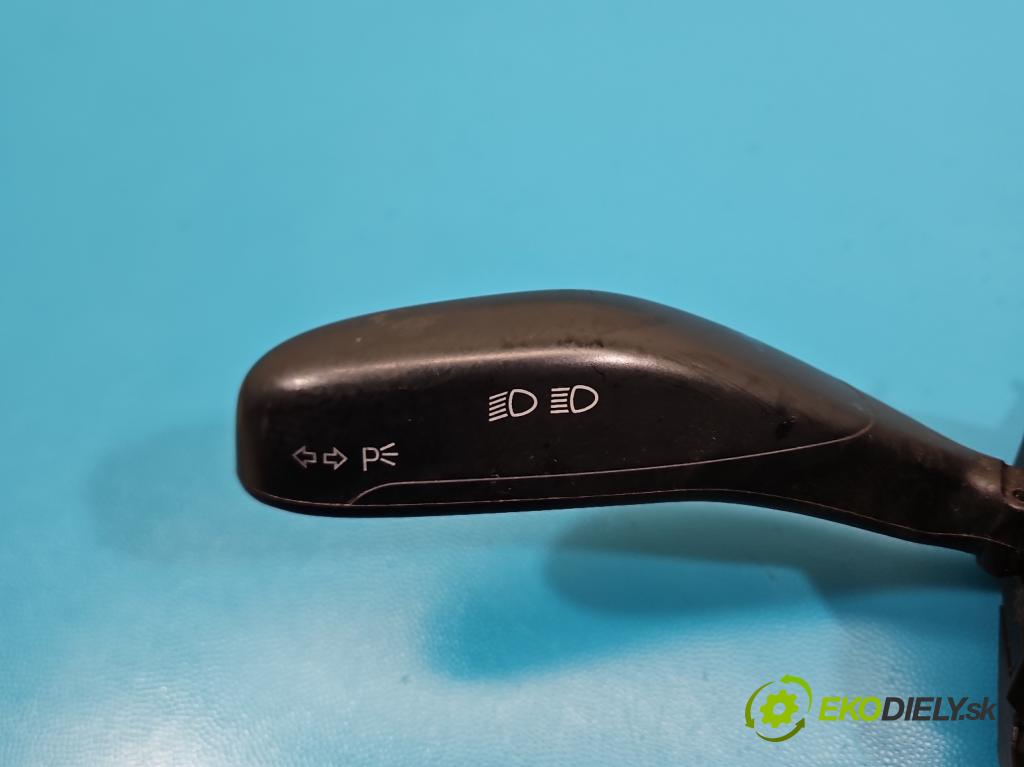 Vw Polo IV 9N 2001-2009 1.9 tdi 101 HP manual 74 kW 1896 cm3 5- prepínač komplex: 6Q0953503AP (Prepínacie páčky pod volantom)