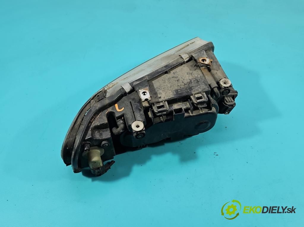 Audi A3 8L 1996-2003 1.9 tdi 90 HP automatic 66 kW 1896 cm3 3- Reflektor: ľavý  (Kľučka dverí ostatné)