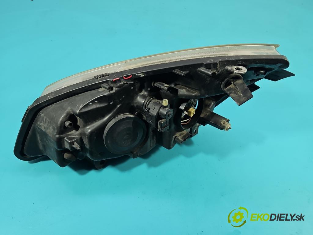 Renault Scenic II 2003-2009 1.5 dci 101 HP manual 74 kW 1461 cm3 5- Reflektor: pravý  (Svetlo predné pravé)