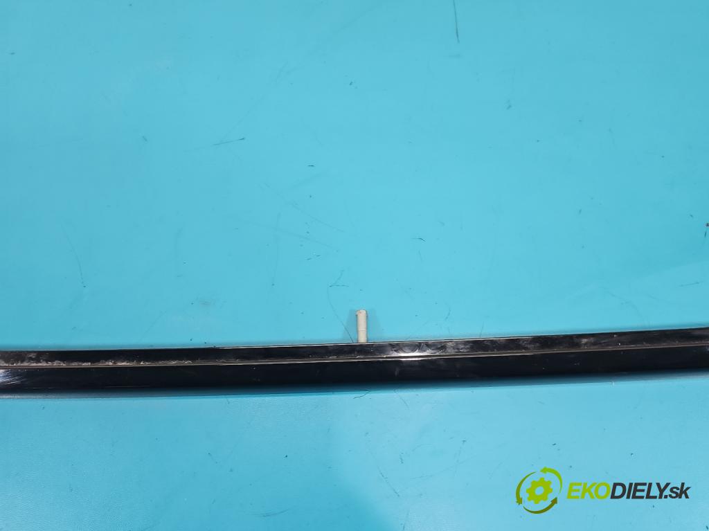 Peugeot 2008 II 2019- 1.2 12V 131 HP automatic 96 kW 1199 cm3 5- zábradlí: 98257240XY