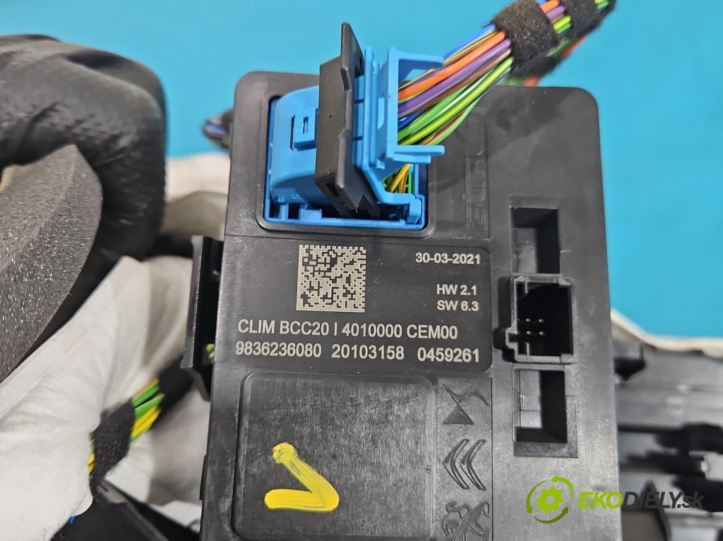 Peugeot 2008 II 2019- 1.2 12V 131 hp automatic 96 kW 1199 cm3 5- radiátor 9830697880 (Radiátor topení)