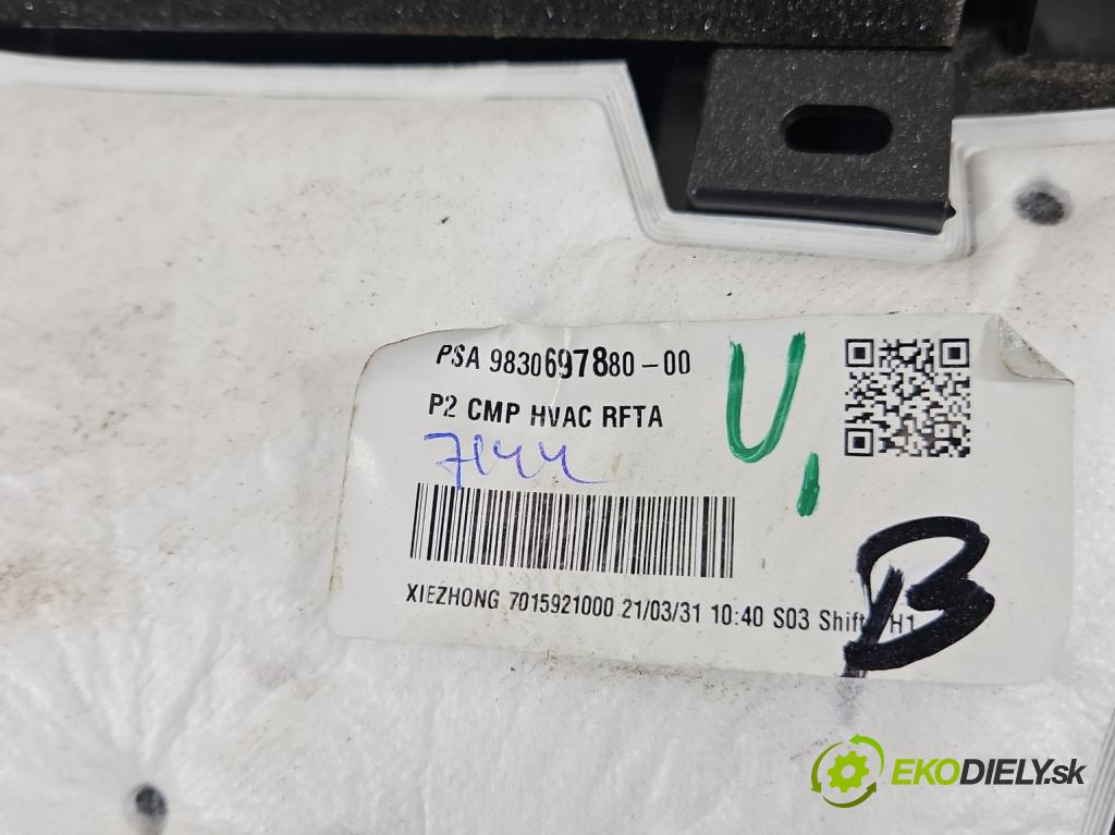 Peugeot 2008 II 2019- 1.2 12V 131 hp automatic 96 kW 1199 cm3 5- radiátor 9830697880 (Radiátor topení)