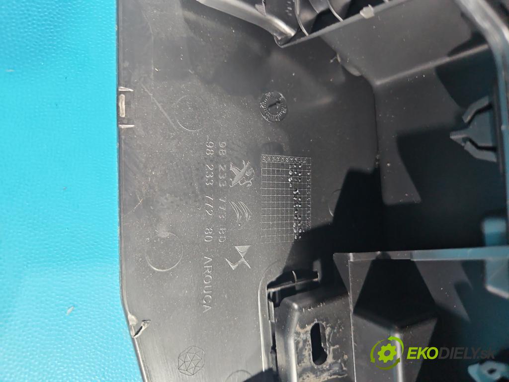 Peugeot 2008 II 2019- 1.2 12V 131 HP automatic 96 kW 1199 cm3 5- operadlo 98233777280 (Lakťová opierka)