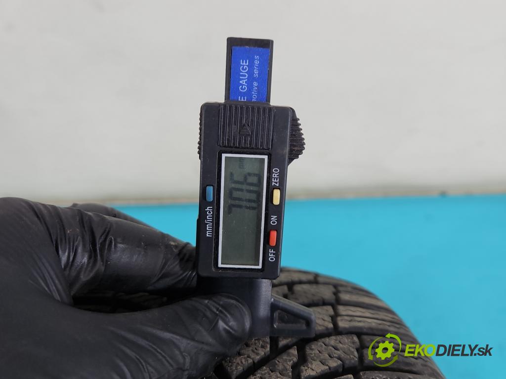 Skoda Kamiq 1.0 TSI 110 HP automatic 81 kW 999 cm3 5- pneumatika zimné 4ks komplet