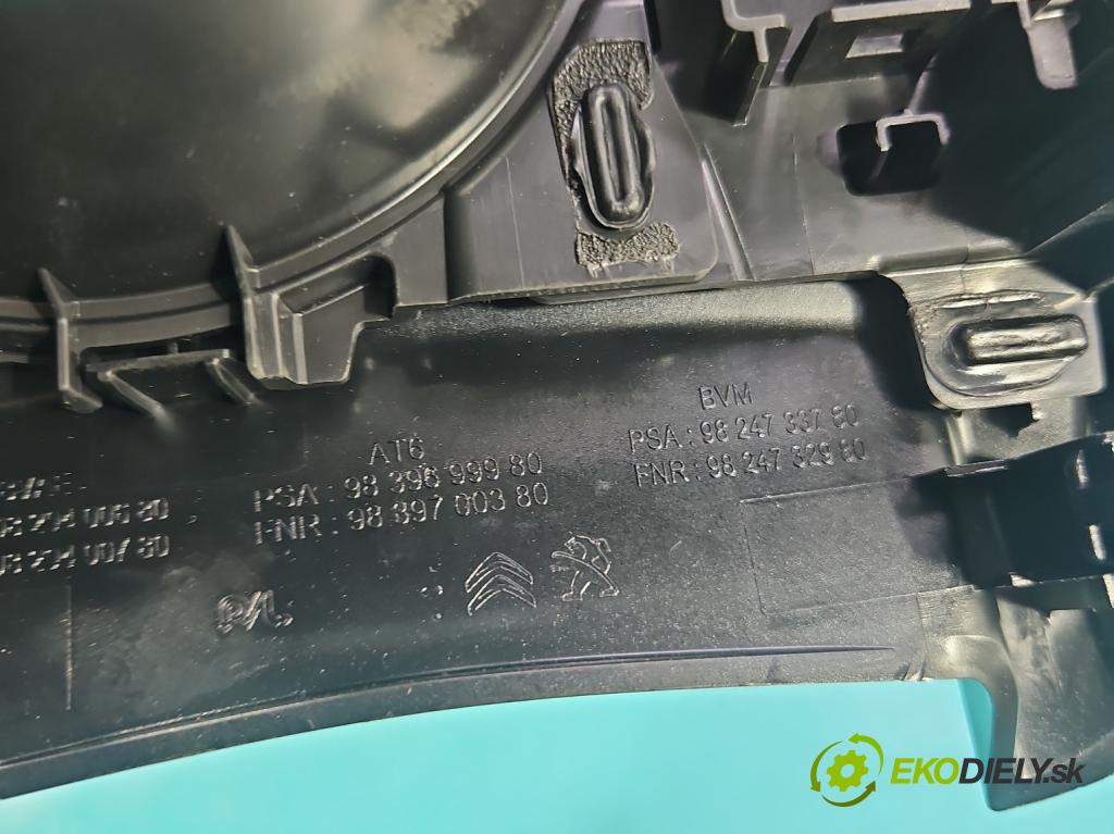 Peugeot 2008 II 2019- 1.2 12V 131 HP automatic 96 kW 1199 cm3 5- Rukojeť: na nápoje: 9829400680 (Držiak (úchyt) na nápoje)