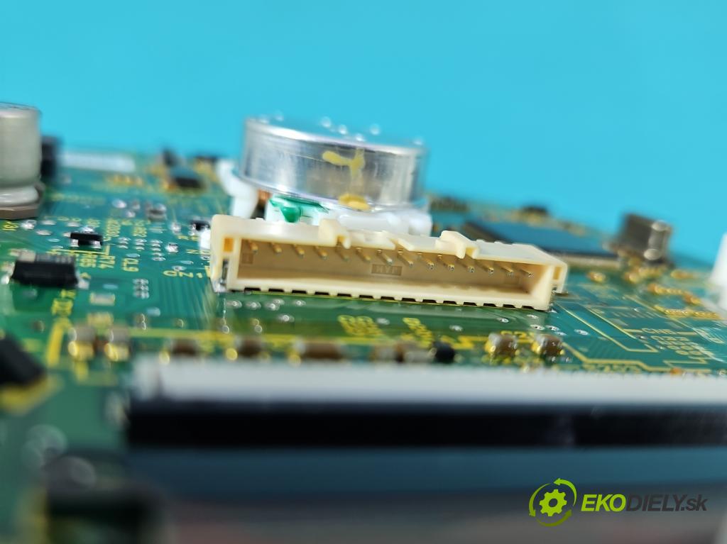 Mini One II 2006-2013 1.4 16V 95 HP manual 70 kW 1397 cm3 3- prístrojovka/ budíky 9201395 (Prístrojová doska)