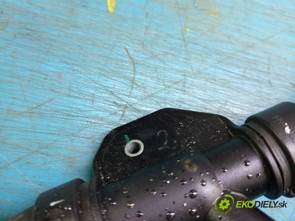 Peugeot 2008 II 2019- 1.2 12V 131 HP automatic 96 kW 1199 cm3 5- rúrka systému chladenia