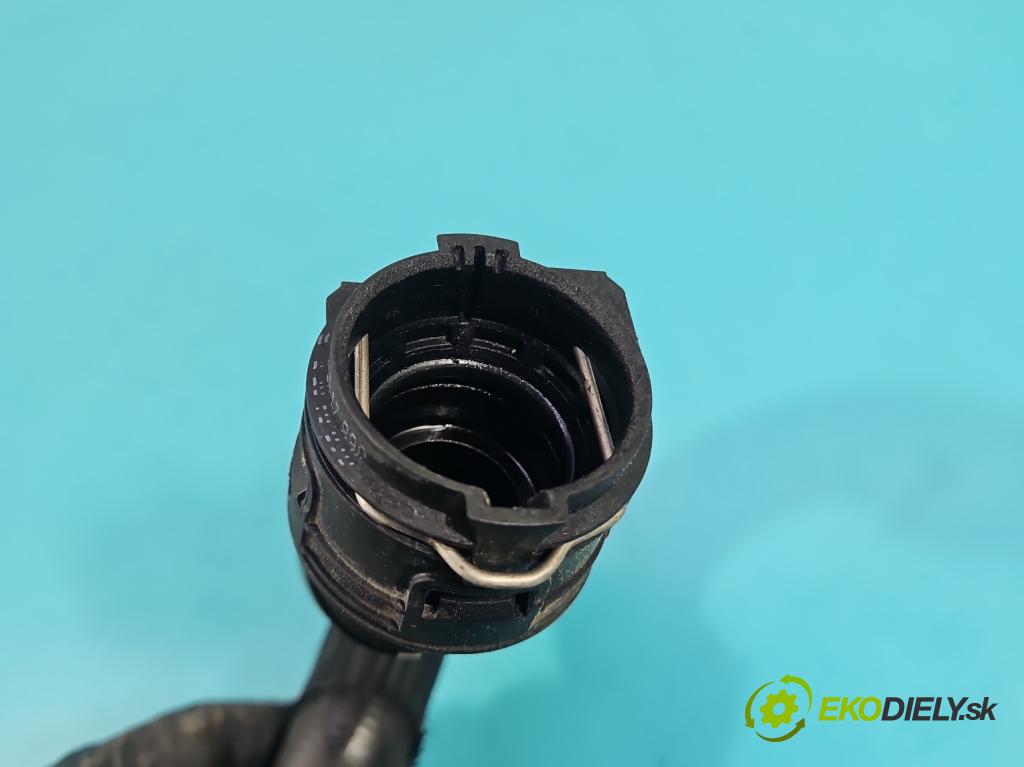 Peugeot 2008 II 2019- 1.2 12V 131 HP automatic 96 kW 1199 cm3 5- rúrka systému chladenia