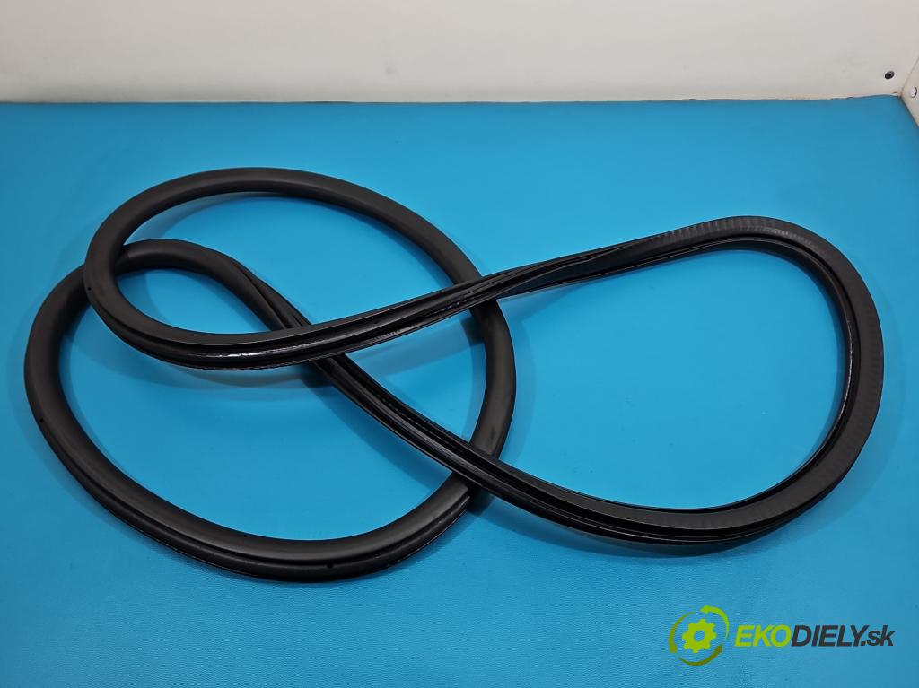 Peugeot 2008 II 2019- 1.2 12V 131 hp automatic 96 kW 1199 cm3 5- Těsnění: dveře přední levé 9820823880