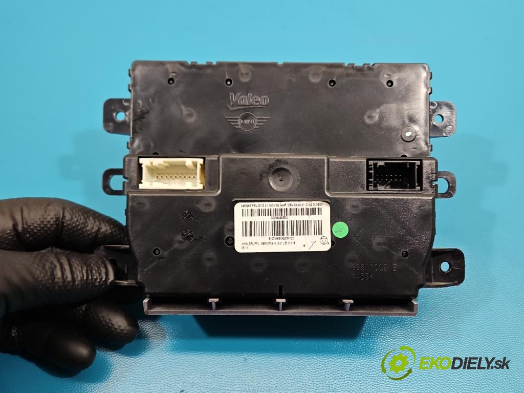 Mini One II 2006-2013 1.4 16V 95 HP manual 70 kW 1397 cm3 3- panel kúrenia 69810704