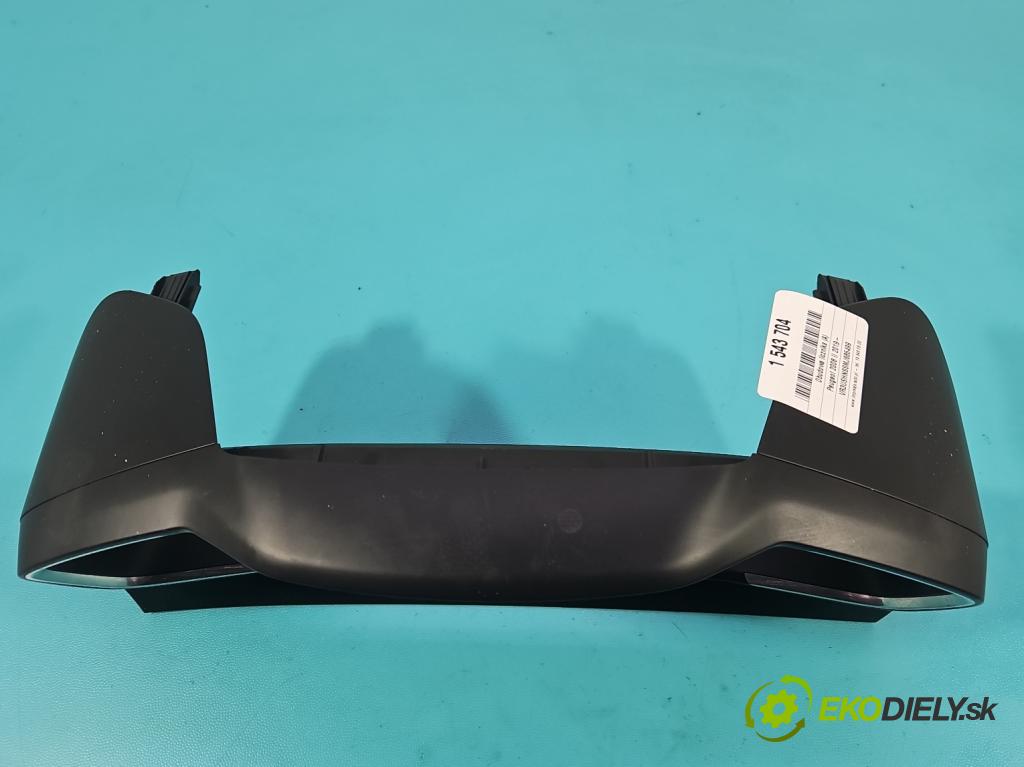 Peugeot 2008 II 2019- 1.2 12V 131 HP automatic 96 kW 1199 cm3 5- obal počítadlo: 9824790180