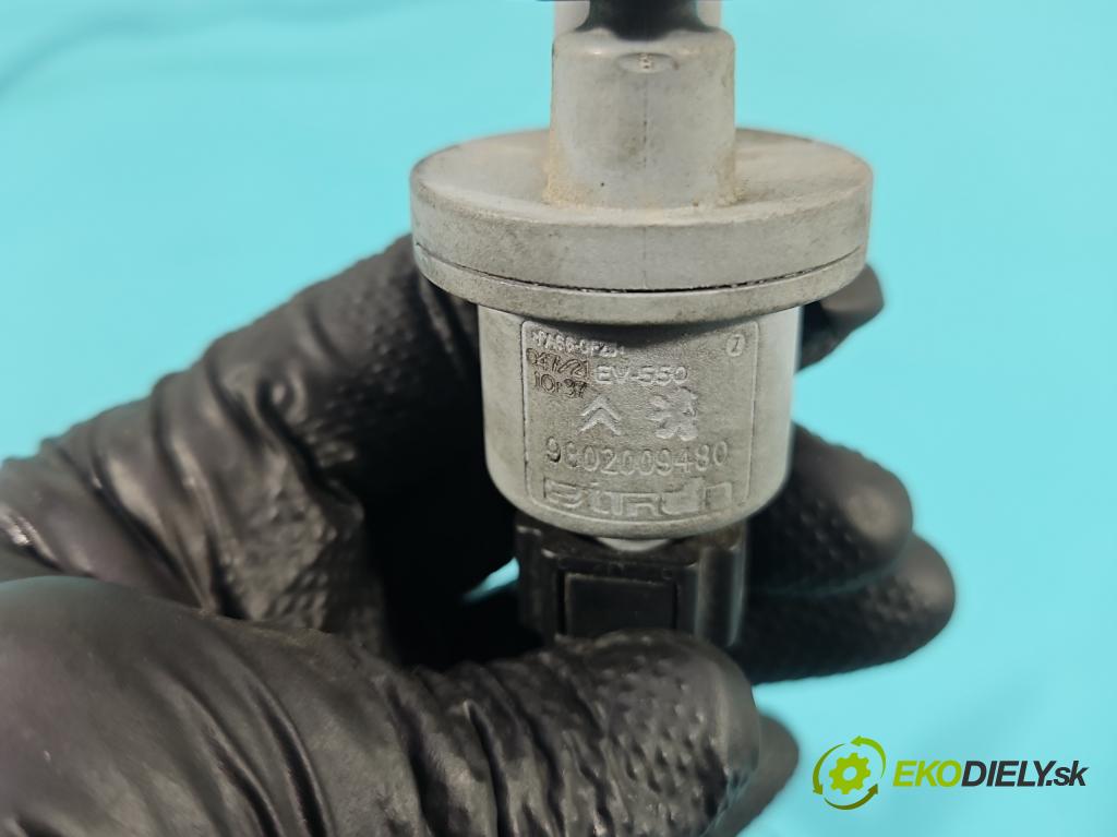 Peugeot 2008 II 2019- 1.2 12V 131 HP automatic 96 kW 1199 cm3 5- ventil podtlaku 9802009480 (Ventil)