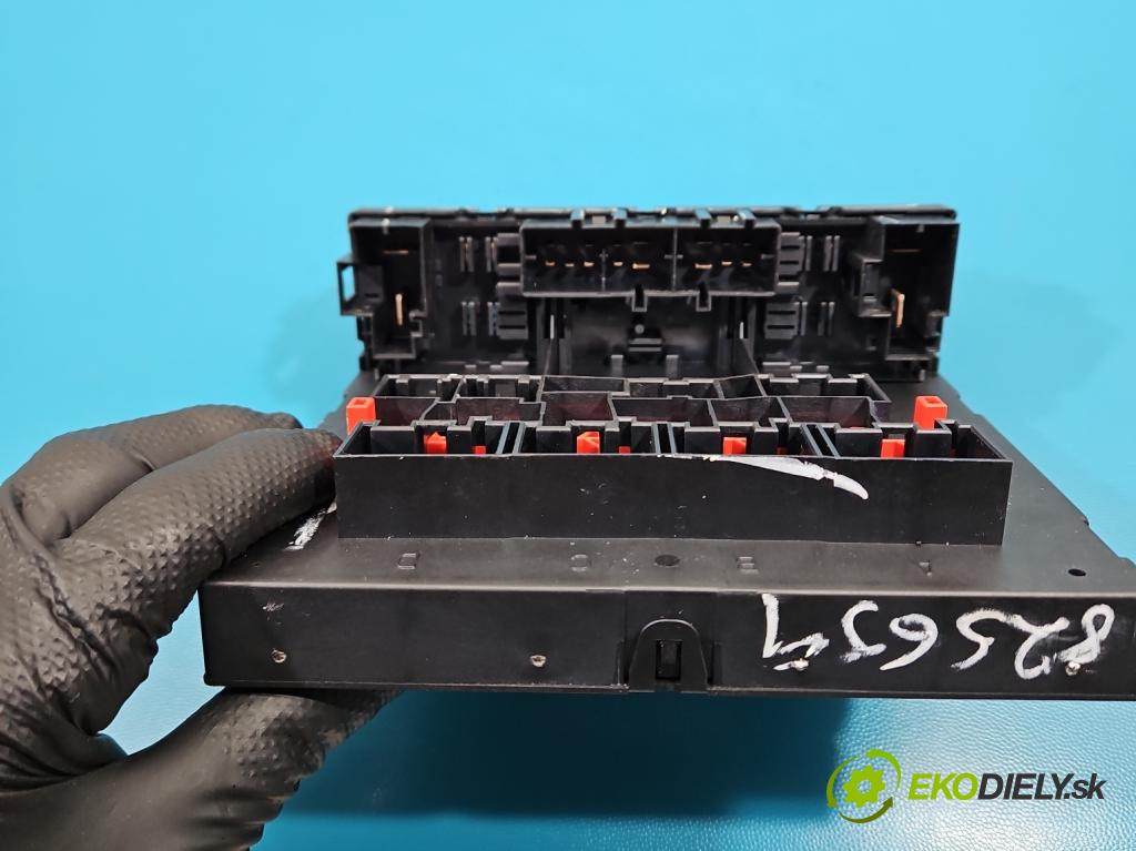 Vw Jetta V 2005-2010 1.9 tdi 105 HP manual 77 kW 1896 cm3 4- riadiaca jednotka ostatné 3C0937049AJ