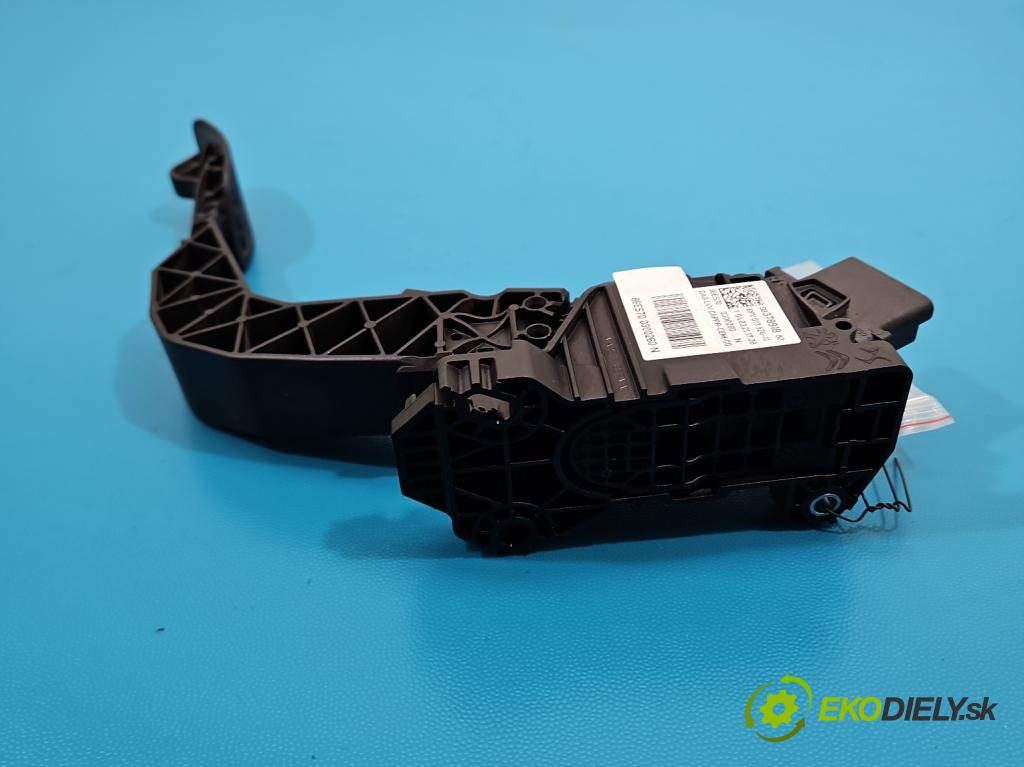 Peugeot 2008 II 2019- 1.2 12V 131 HP automatic 96 kW 1199 cm3 5- pedal plyn potenciometr: 9837891880