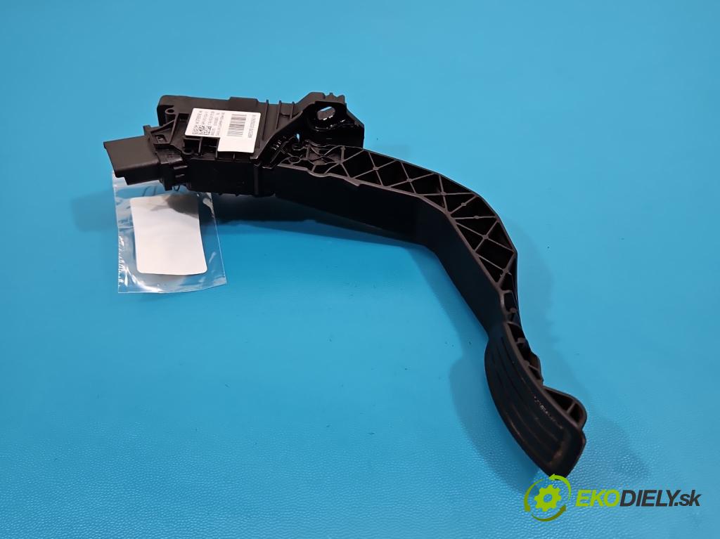 Peugeot 2008 II 2019- 1.2 12V 131 HP automatic 96 kW 1199 cm3 5- pedal plyn potenciometr: 9837891880