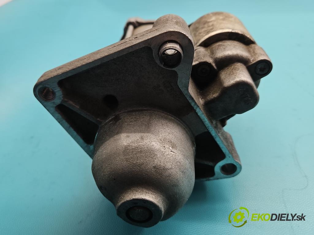 Peugeot 2008 II 2019- 1.2 12V 131 HP automatic 96 kW 1199 cm3 5- štartér 9830507480 (Štartér)