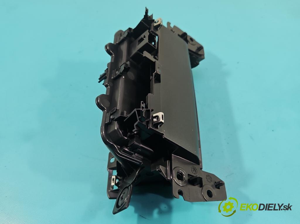 Peugeot 2008 II 2019- 1.2 12V 131 HP automatic 96 kW 1199 cm3 5- kastlík