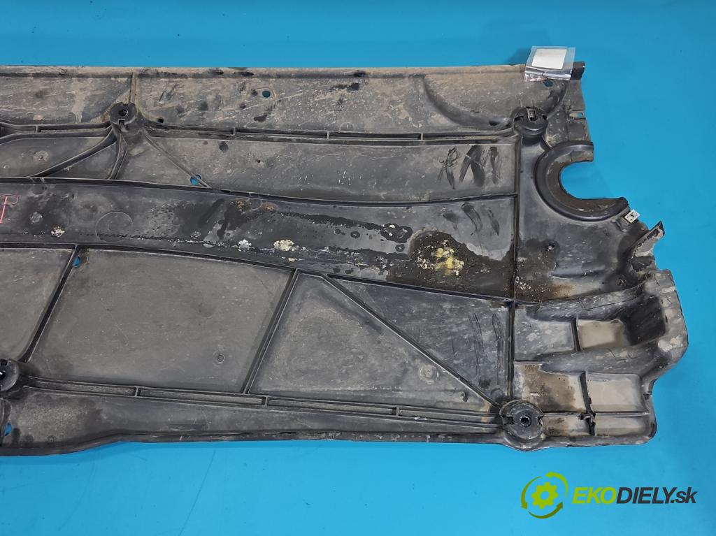 Skoda Kamiq 1.0 TSI 110 HP automatic 81 kW 999 cm3 5- kryt plast 2Q0825201A