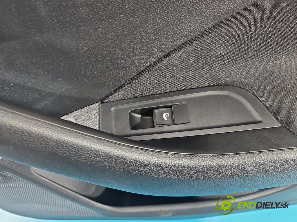 Skoda Kamiq 1.0 TSI 110 hp automatic 81 kW 999 cm3 5- Tapacír: dveře zadní pravé