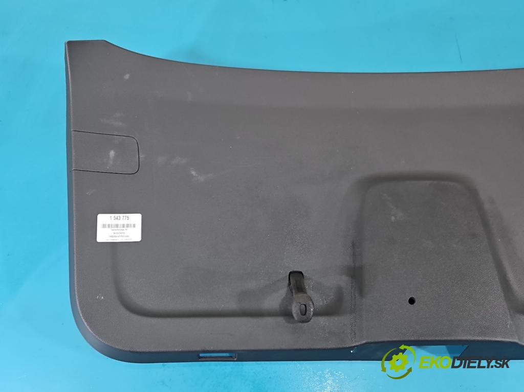 Skoda Kamiq 1.0 TSI 110 HP automatic 81 kW 999 cm3 5- Čalounictví: kufrové dvere 658867975B
