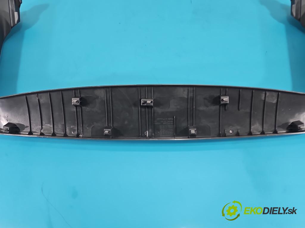 Skoda Kamiq 1.0 TSI 110 HP automatic 81 kW 999 cm3 5- Čalounictví: kufrové dvere 658867605