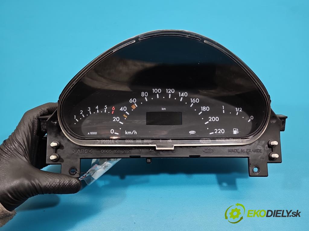 Mercedes A W168 1997-2004 1.6 102 HP manual 75 kW 1598 cm3 5- prístrojovka/ budíky A1685404011 (Prístrojová doska)