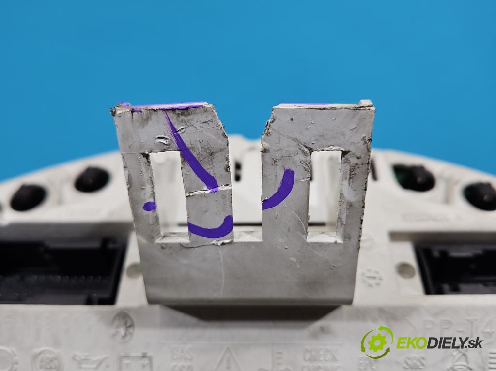 Mercedes A W168 1997-2004 1.6 102 HP manual 75 kW 1598 cm3 5- prístrojovka/ budíky A1685404011 (Prístrojová doska)