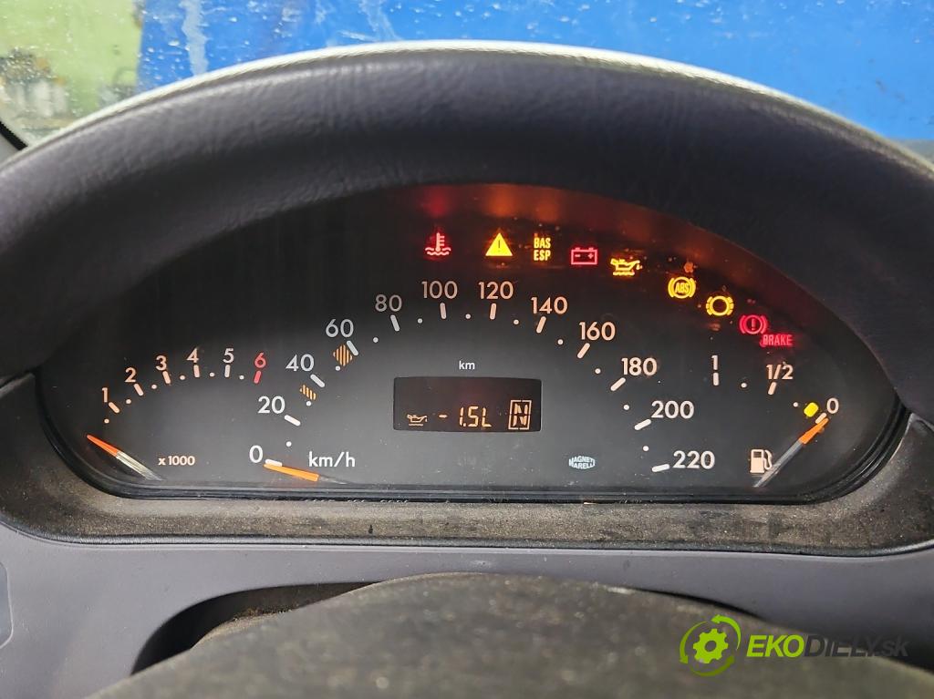 Mercedes A W168 1997-2004 1.6 102 HP manual 75 kW 1598 cm3 5- prístrojovka/ budíky A1685404011 (Prístrojová doska)