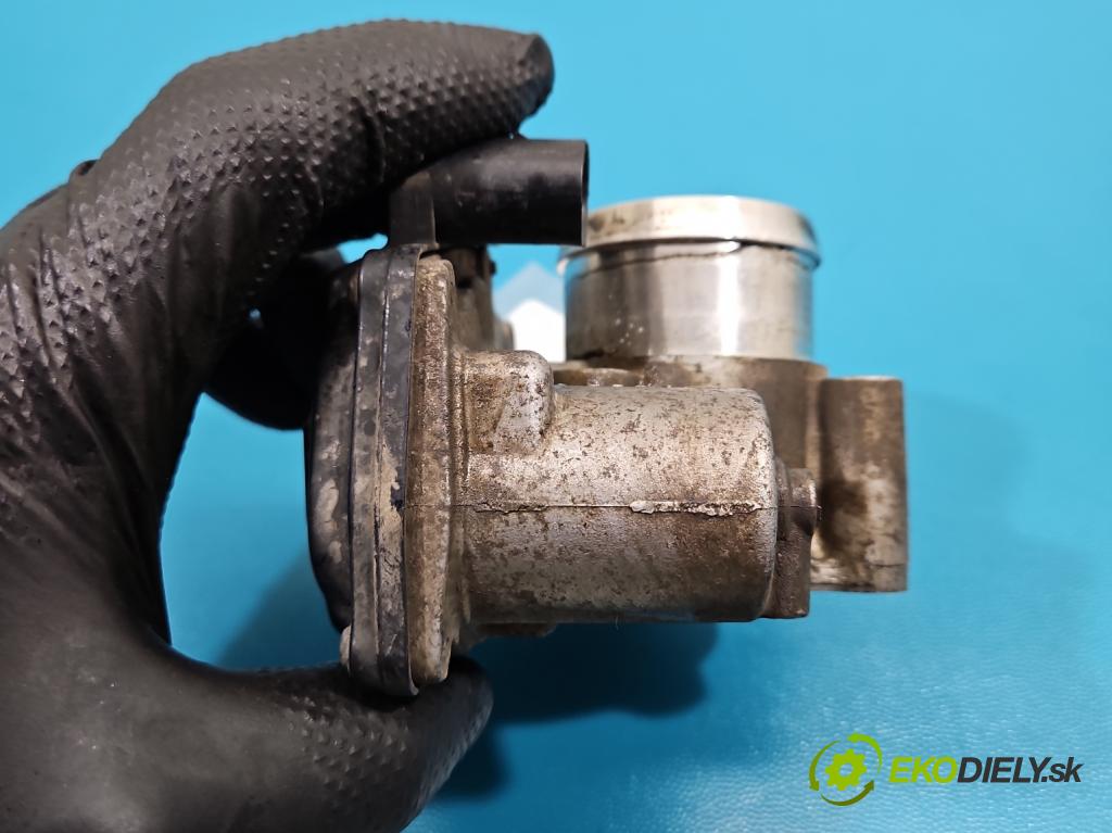 Ford B-Max  1.0 T 101 HP manual 74 kW 998 cm3 5- klapka 50989002 (Škrtiaca klapka)