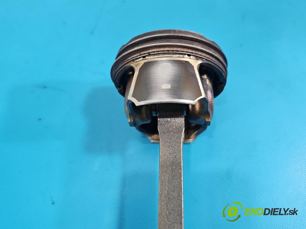 Ford B-Max  1.0 T 101 hp manual 74 kW 998 cm3 5- píst  (Píst)