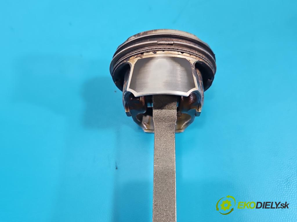 Ford B-Max  1.0 T 101 hp manual 74 kW 998 cm3 5- píst  (Píst)