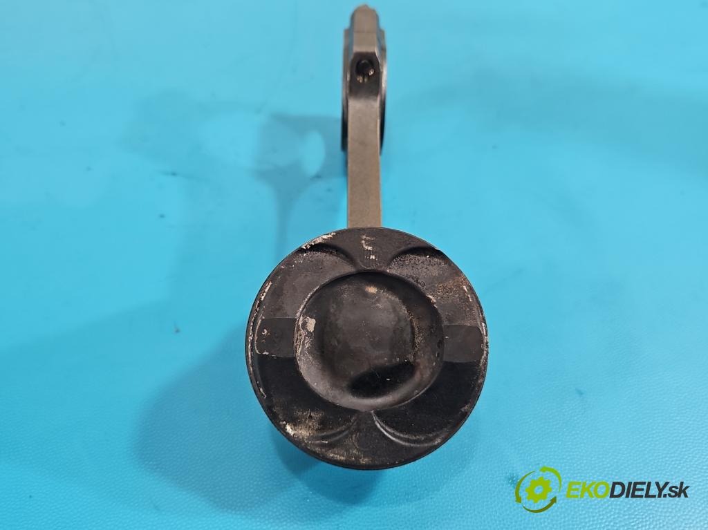 Ford B-Max  1.0 T 101 hp manual 74 kW 998 cm3 5- píst  (Píst)