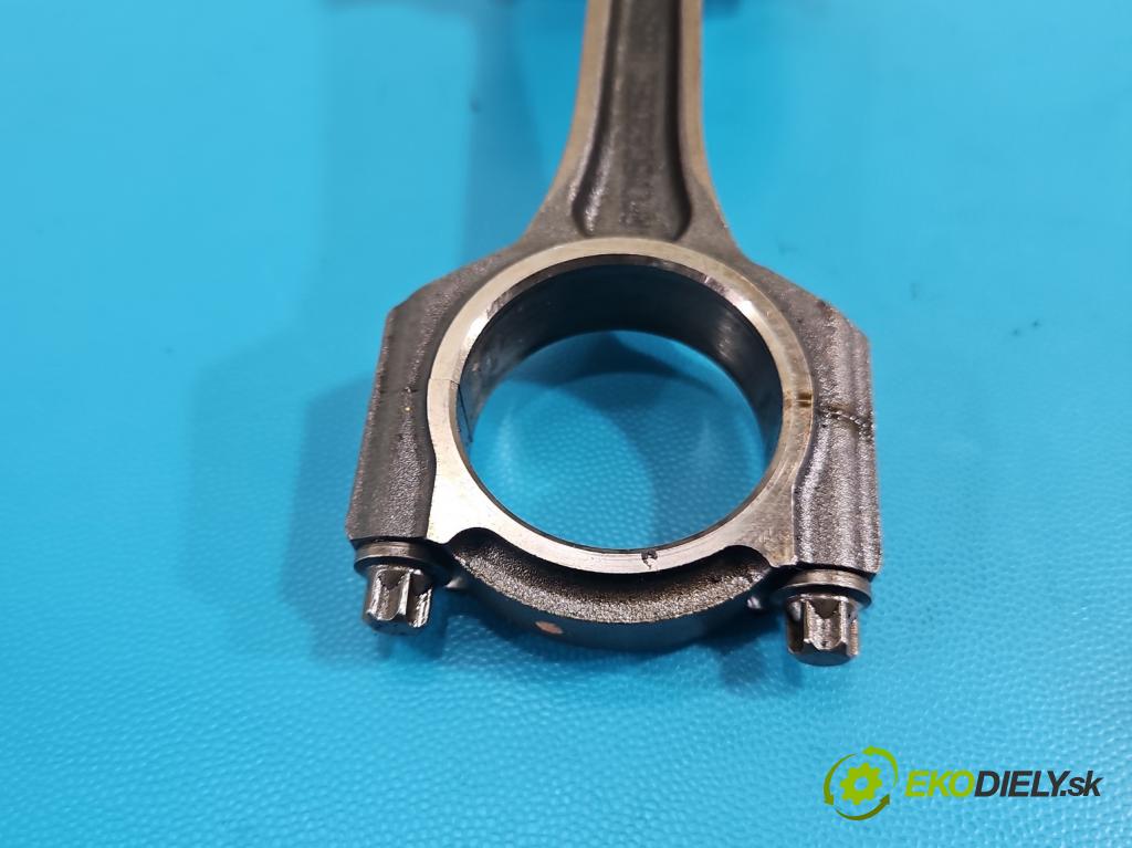 Ford B-Max  1.0 T 101 hp manual 74 kW 998 cm3 5- píst  (Píst)