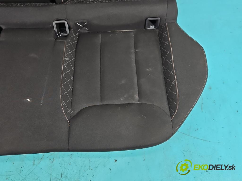 Skoda Kamiq 1.0 TSI 110 HP automatic 81 kW 999 cm3 5- Pohovka: zadné  (Sedadlo)