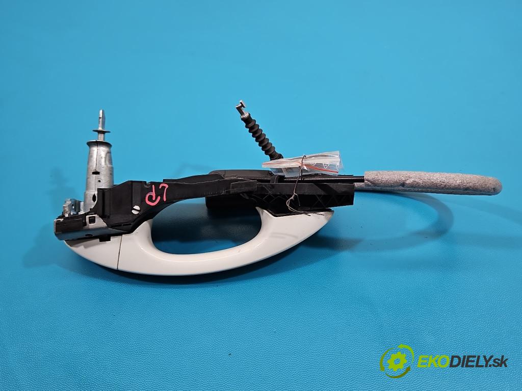 Skoda Kamiq 1.0 TSI 110 HP automatic 81 kW 999 cm3 5- rukoväť predné ľavé mimo: 5N0837885H (Kľučka dverí vonkajšia predná ľavá)