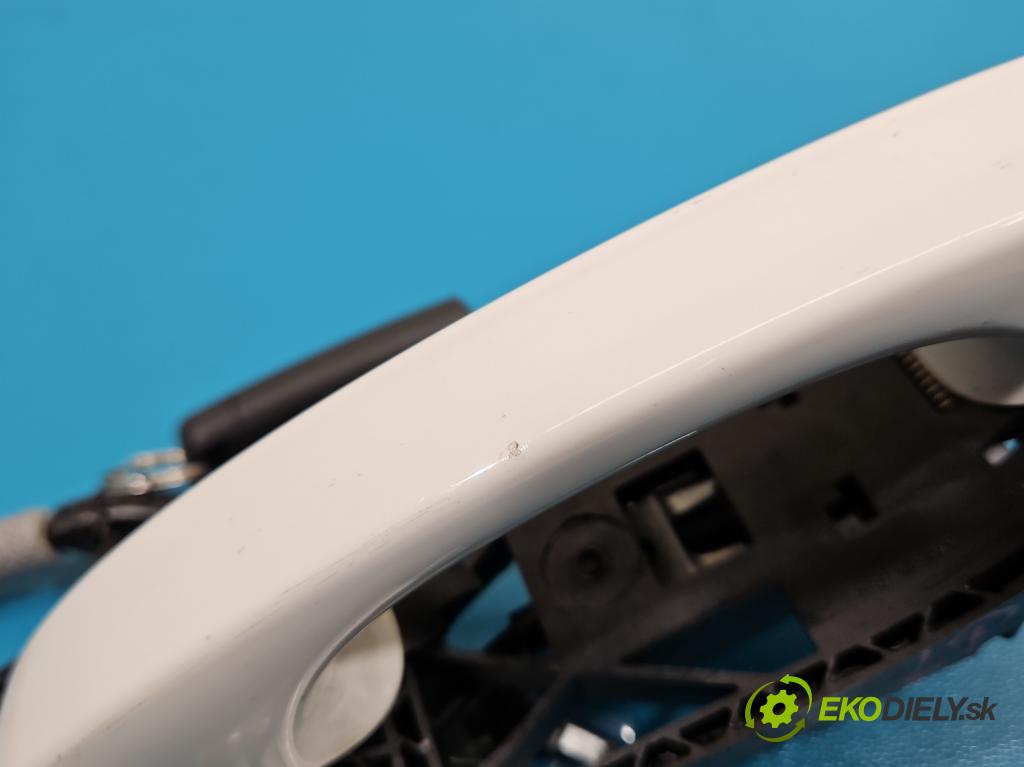 Skoda Kamiq 1.0 TSI 110 HP automatic 81 kW 999 cm3 5- rukoväť predné ľavé mimo: 5N0837885H (Kľučka dverí vonkajšia predná ľavá)