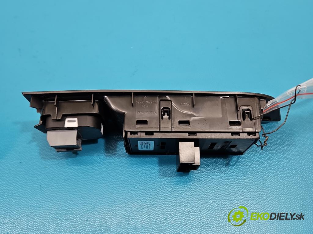 Skoda Kamiq 1.0 TSI 110 HP automatic 81 kW 999 cm3 5- prepínač okien spätných zrkadiel 5G0959857D