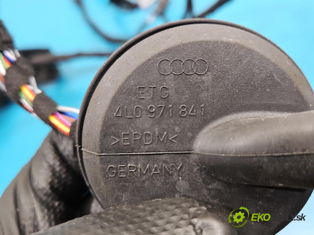 Skoda Kamiq 1.0 TSI 110 HP automatic 81 kW 999 cm3 5- Zväzok: dvere zadné pravých 654971162K