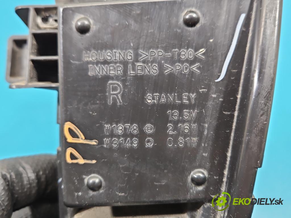 Suzuki Vitara II 2015- 1.6 16V 120 hp manual 88 kW 1586 cm3 5- Světlo provozu denně pravé