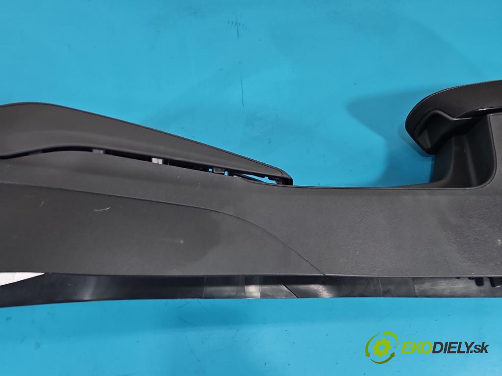 Skoda Kamiq 1.0 TSI 110 HP automatic 81 kW 999 cm3 5- operadlo  (Lakťová opierka)