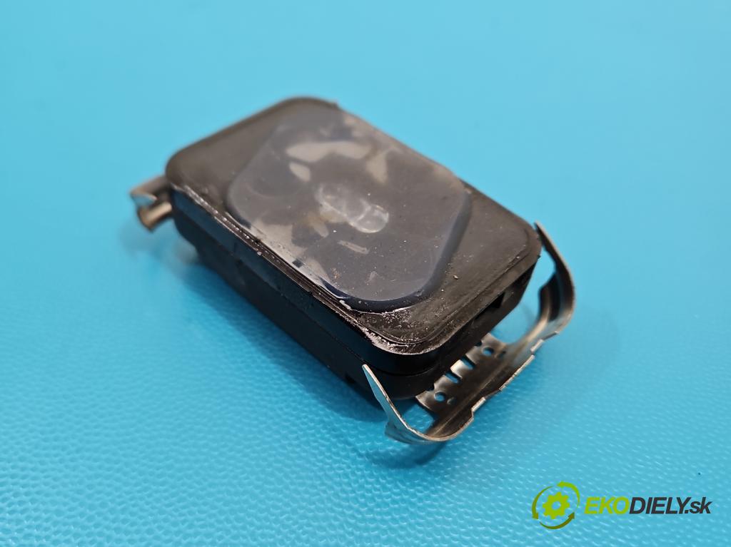 Renault Master II 1998-2010 2.5 dci 120 HP manual 88 kW 2464 cm3 4- snímač déšť: 8200417006D (Snímač dažďa)