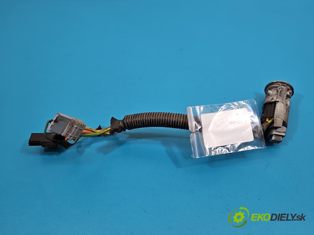 Renault Master II 1998-2010 2.5 dci 120 HP manual 88 kW 2464 cm3 4- Spínačka  (Spínacia skrinka)